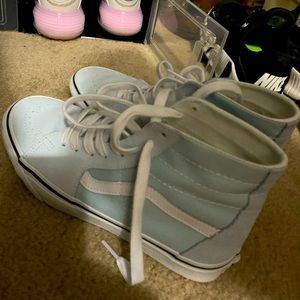 Vans size 7.5 men woman’s 9